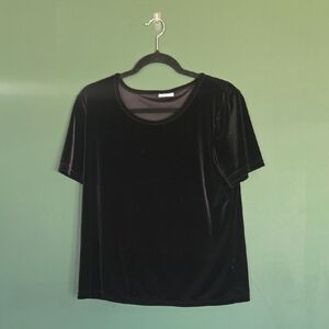 Jaclyn Smith Black Velvet Tee